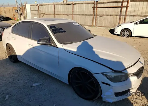 2014 BMW 320 I z USA, uszkodzony, nr VIN WBA3B1C53EK131212